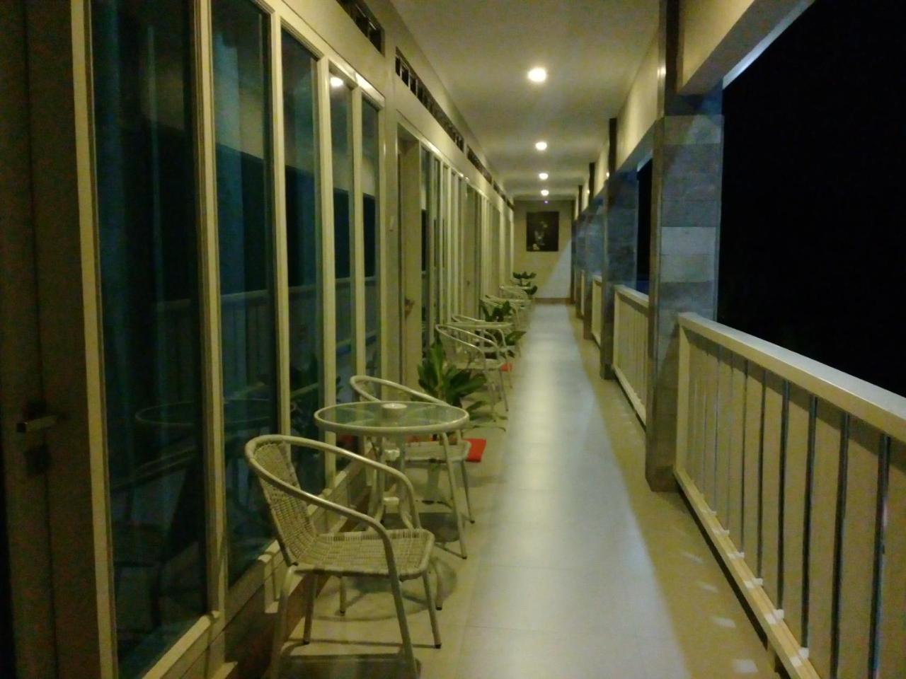 Wisma Lovebird Kalianget Экстерьер фото