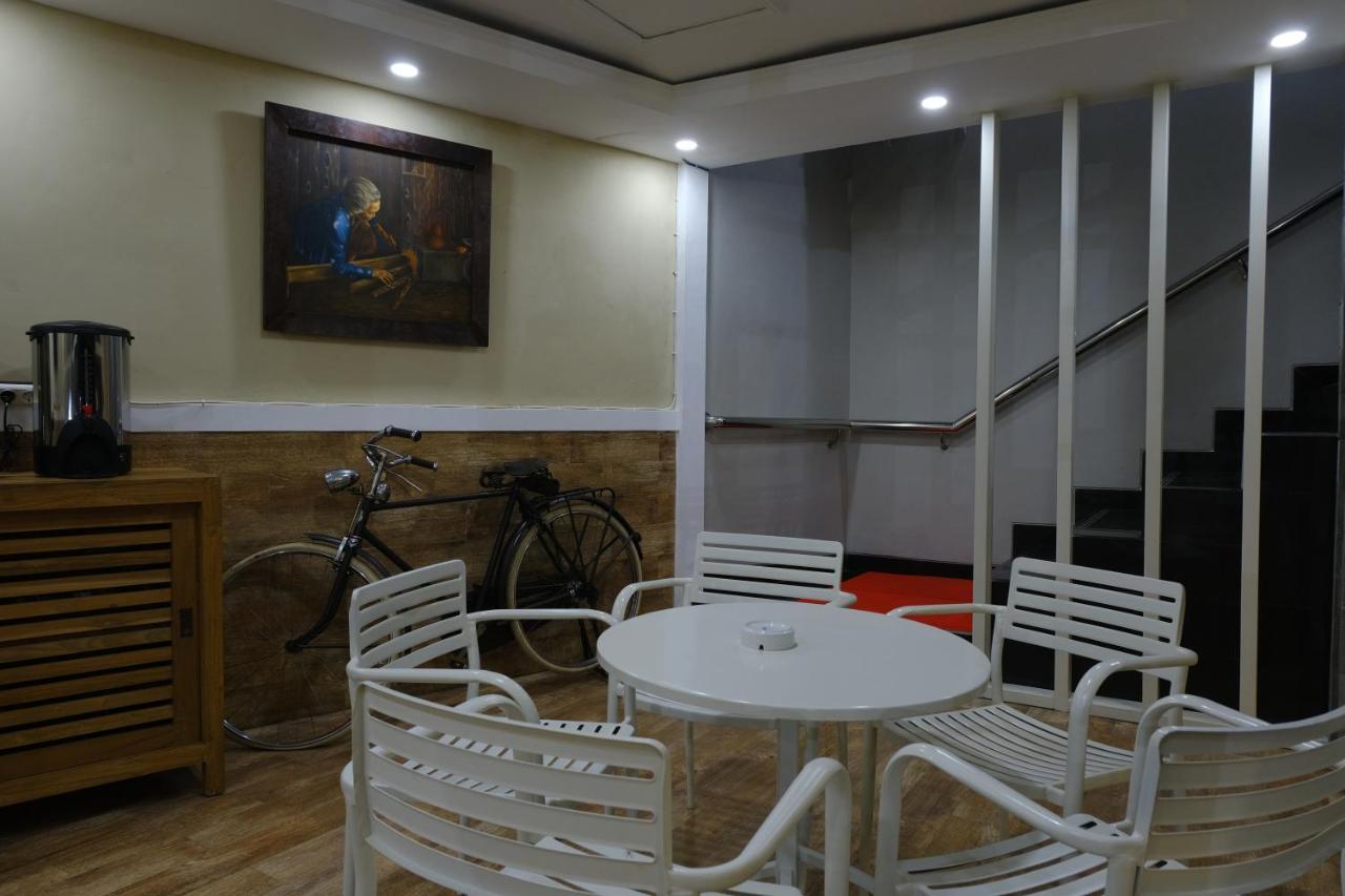 Wisma Lovebird Kalianget Экстерьер фото